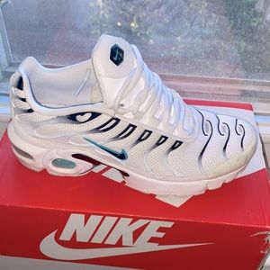 Air Max Plus BG